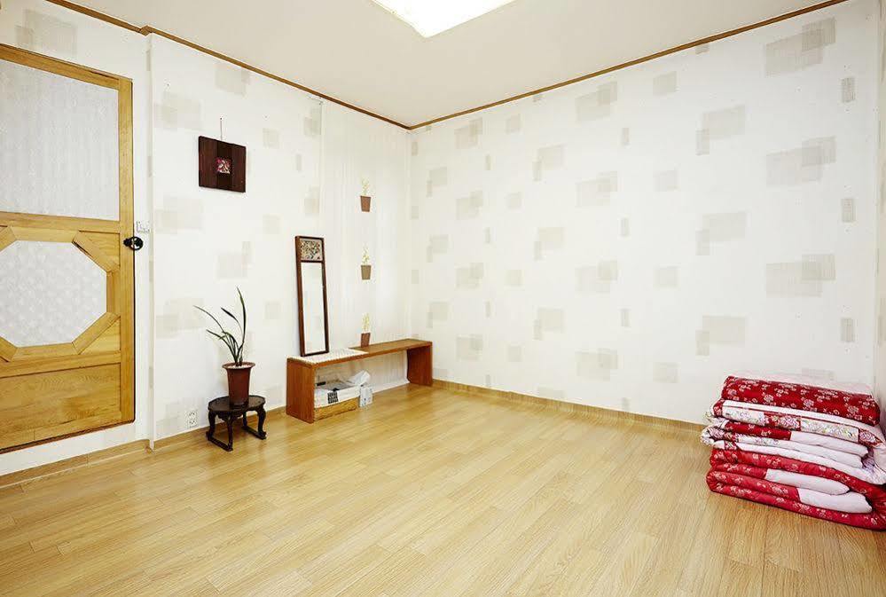 Vine Hanok Guesthouse Soul Exteriér fotografie